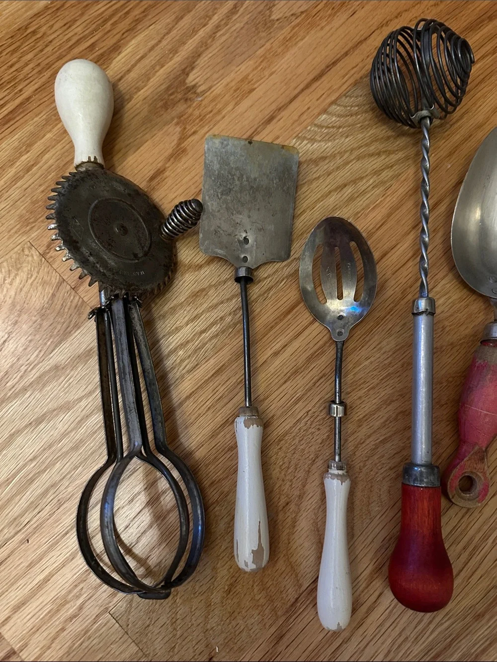 10 vintage antique kitchen cooking utensils serving spoons spatulas pie mixer